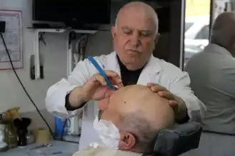 64 Yıllık Berberin Hikayesi