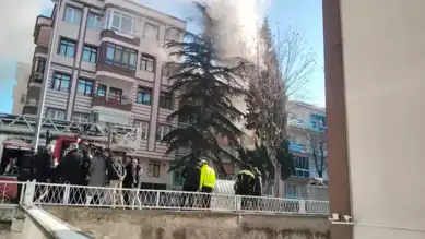 Yaşlı Adam Kendini Yakarak Hayatını Kaybetti