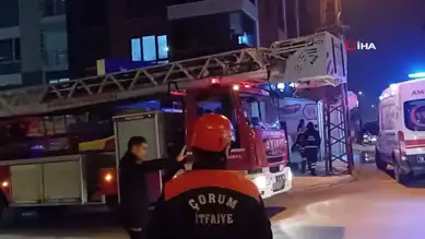 Çatıdan İntihar Girişimi: Polis Başardı!
