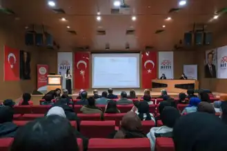 Üniversitede Kadına Yönelik Şiddet Paneli