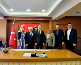 Konyaaltı Kaymakamı'nı Çorum İş İnsanları Ziyaret Etti