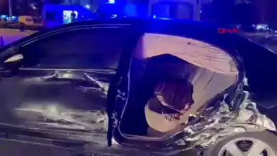 Çorum'da Ambulans-Otomobil Kazası: 2 Yaralı