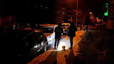 Çorum'da Park Halindeki Araçlara Silahlı Saldırı!