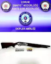 Çorum'da Kapsamlı Denetim: 5 Gözaltı, Uyuşturucu ve Silah Ele Geçti