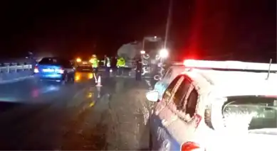 Çorum'da Kar Yağışı Kazaya Yol Açtı