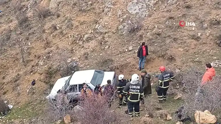 Şarampole Düşen Araçtaki Sürücü Yaralı