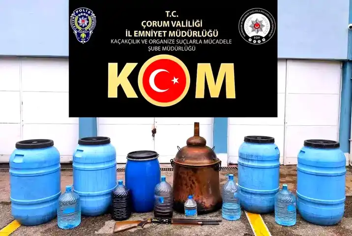 Çorum'da 990 Litre Kaçak Alkol Baskını!
