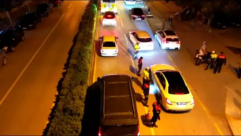Çorum'da Firari Şahıs ve Silah Ele Geçirildi