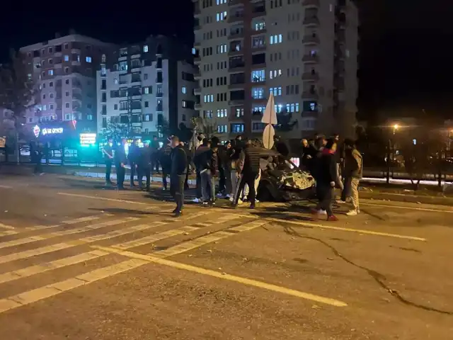 Çorum'da Otomobil Kazası: Sürücü Yaralandı