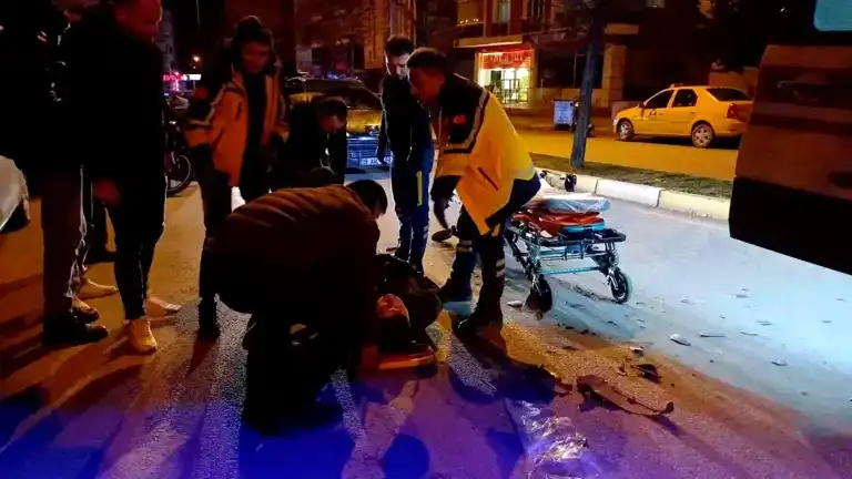 Çorum'da Motosiklet Kazası: Sürücü Yaralı, Hastanede