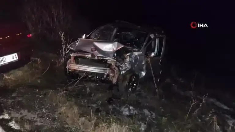Belediye Başkanı Trafik Kazasında Yaralandı