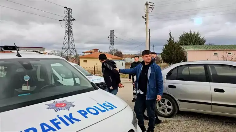 Çorum'da Uyuşturucuyla Kaçarken Yakalandı