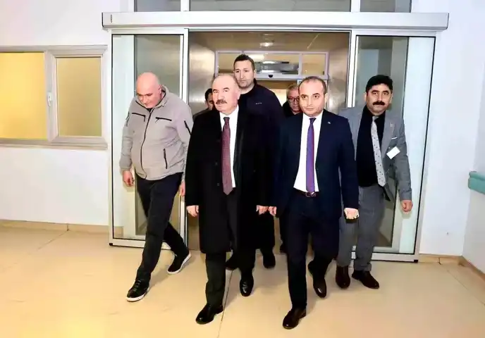 Vali Çalgan, Yaralı Polis Memurunu Ziyaret Etti